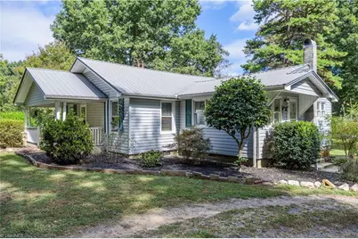 6781 Erect Road, Seagrove, NC 27341 - Photo 2