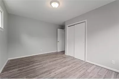 2400 Four Seasons Boulevard, Greensboro, NC 27407 - Photo 24
