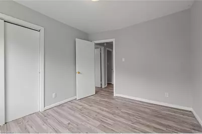 2400 Four Seasons Boulevard, Greensboro, NC 27407 - Photo 22