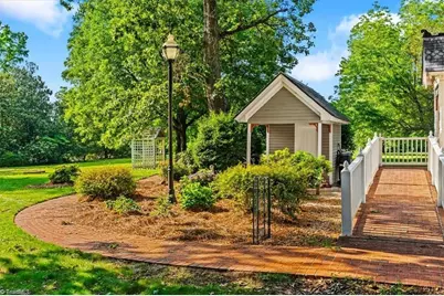 605 Asheboro Street, Liberty, NC 27298 - Photo 44