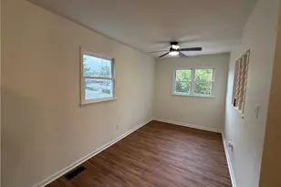 411 Doak St, Thomasville, NC 27360 - Photo 8