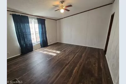 15215 Nc Highway 8, Lexington, NC 27292 - Photo 14