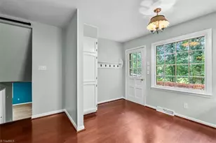 5115 Edinborough Rd, Greensboro, NC 27406 - Photo 18