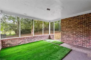 5115 Edinborough Rd, Greensboro, NC 27406 - Photo 40