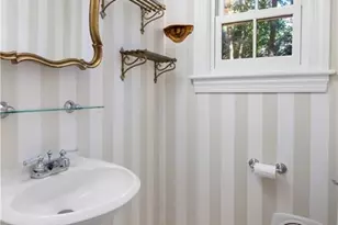 335 Fairfax Dr, Winston-Salem, NC 27104 - Photo 18