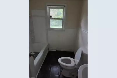 901 Hickory Chapel Road, High Point, NC 27260 - Photo 10