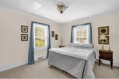 318 S Fayetteville Street, Liberty, NC 27298 - Photo 16