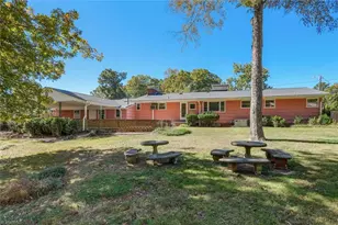 4009 Groometown Rd, Greensboro, NC 27407 - Photo 30