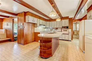 4009 Groometown Rd, Greensboro, NC 27407 - Photo 6