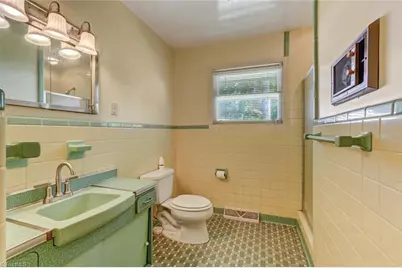 4009 Groometown Road, Greensboro, NC 27407 - Photo 24