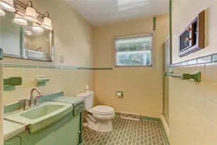 4009 Groometown Rd, Greensboro, NC 27407 - Photo 24