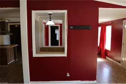 1116 Kentmere Road, Greensboro, NC 27406 - Photo 8