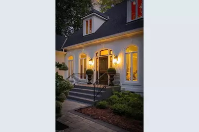 3 Elm Ridge Court, Greensboro, NC 27408 - Photo 2