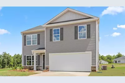 405 White Spruce Court, Thomasville, NC 27360 - Photo 2