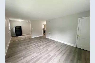 2506 Belmar Street, Greensboro, NC 27407 - Photo 2