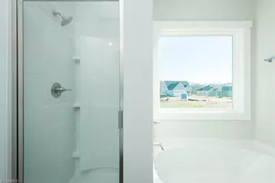 411 E Lee Avenue, Yadkinville, NC 27055 - Photo 18