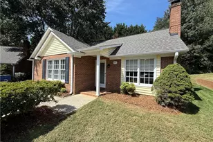 815 Meadowstone Dr, Winston-Salem, NC 27104 - Photo 2