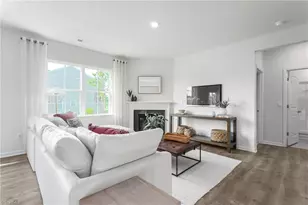 2757 Burgess Dr, Mebane, NC 27302 - Photo 14