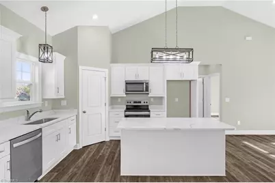 1923 South Avenue, Eden, NC 27288 - Photo 16