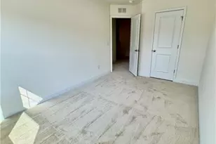 1240 Hammond Dr, Mebane, NC 27302 - Photo 8