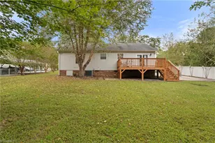 4207 Fox St, Randleman, NC 27317 - Photo 24