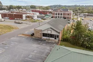 201 4th St, Walnut Cove, NC 27052 - Photo 10