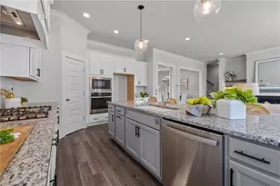 5180 Whaitley Ln, Greensboro, NC 27407 - Photo 12