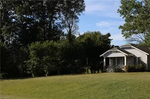 2058 Bishop Rd, Greensboro, NC 27406 - Photo 2