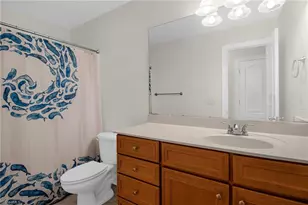 8916 Grv Pk Dr, Oak Ridge, NC 27310 - Photo 22