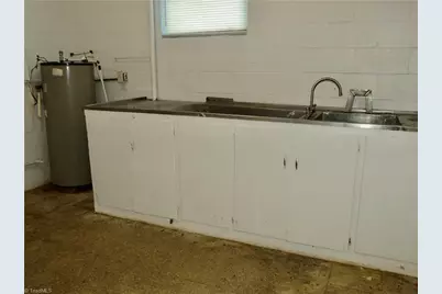 609 Winstead Street, Reidsville, NC 27320 - Photo 14