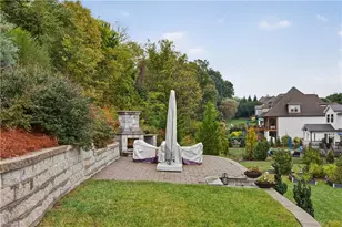 5665 Cedarmere Dr, Winston-Salem, NC 27106 - Photo 34