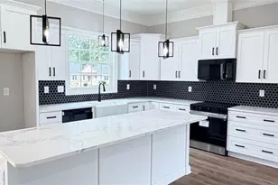 7219 Wanda Vis Ln, Pfafftown, NC 27040 - Photo 6