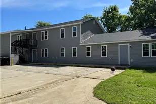 312 Stokes St, Burlington, NC 27215 - Photo 2