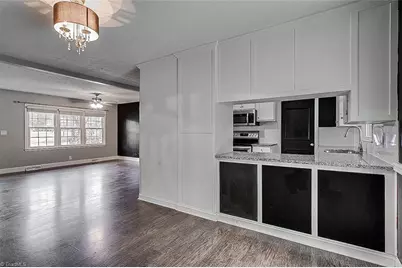 911 Old Liberty Road, Asheboro, NC 27203 - Photo 10