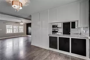 911 Old Liberty Rd, Asheboro, NC 27203 - Photo 10