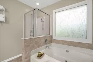 18 Creekstone Ct, Greensboro, NC 27407 - Photo 20