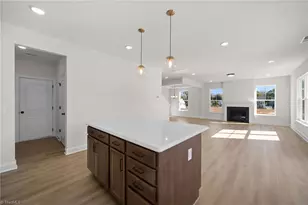 924 Star Gate Dr, Kernersville, NC 27284 - Photo 18