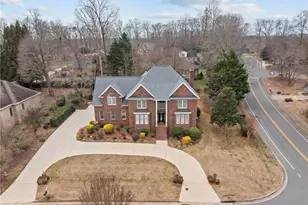 6409 Glendevon Dr, Whitsett, NC 27377 - Photo 4