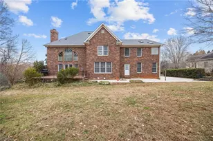 6409 Glendevon Dr, Whitsett, NC 27377 - Photo 6