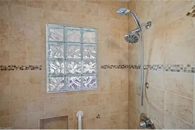 520 Gales Avenue, Winston-Salem, NC 27103 - Photo 16