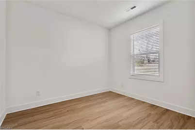 106 Indian Wells Court, Harmony, NC 28634 - Photo 16