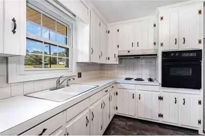 6653 Andes Street, Germanton, NC 27019 - Photo 10