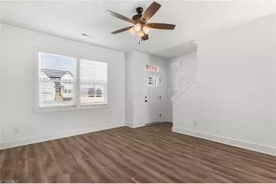 109 Indian Wells Court, Harmony, NC 28634 - Photo 2