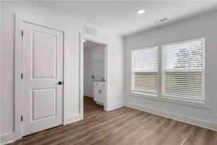 109 Indian Wls Ct, Harmony, NC 28634 - Photo 18