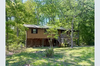 217 Lakeview Drive E, Thomasville, NC 27360 - Photo 2
