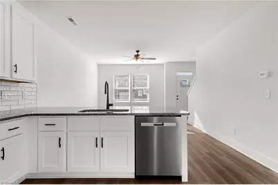 114 Indian Wells Court, Harmony, NC 28634 - Photo 8