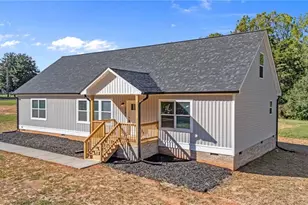 2981 Durant Dr, Winston-Salem, NC 27107 - Photo 2