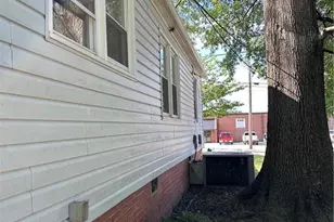 1510 Blandwood Dr, High Point, NC 27260 - Photo 10