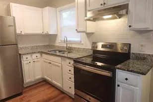 3878 Pembrooke Rd, Winston-Salem, NC 27106 - Photo 4