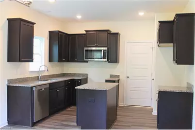 3522 Wilcox Court, Greensboro, NC 27405 - Photo 2